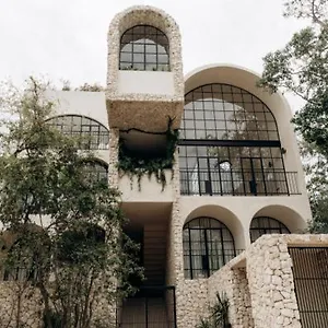 https://apt-casa-zebrina-designer.tulum-hotels.net