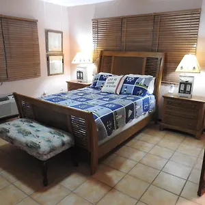 https://isabela-beach-court-744.comcaribbean.com